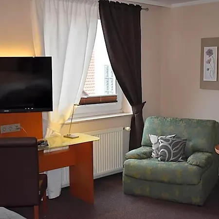 Hotel Neue Stuben 3*